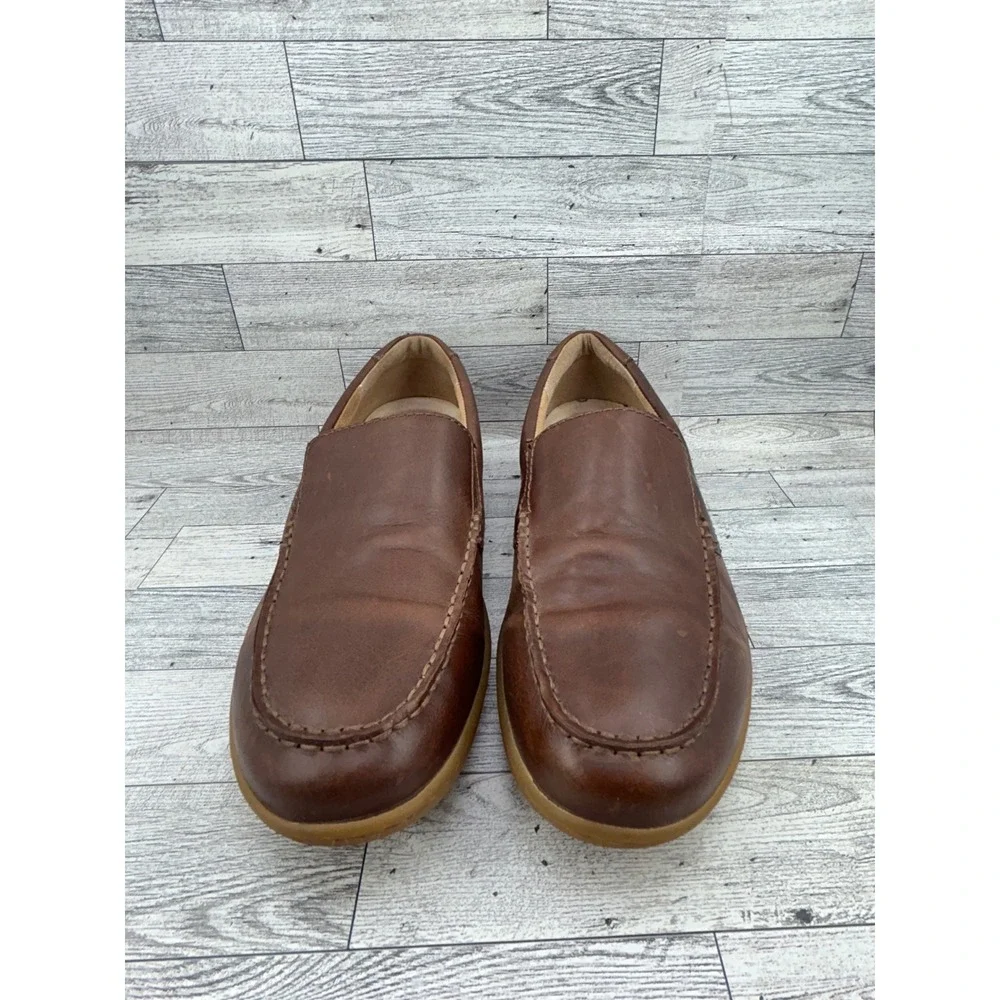 Born Men Brown Leather Moc Toe Slip On Loafers Shoes H44116 Size 9.5‎ M